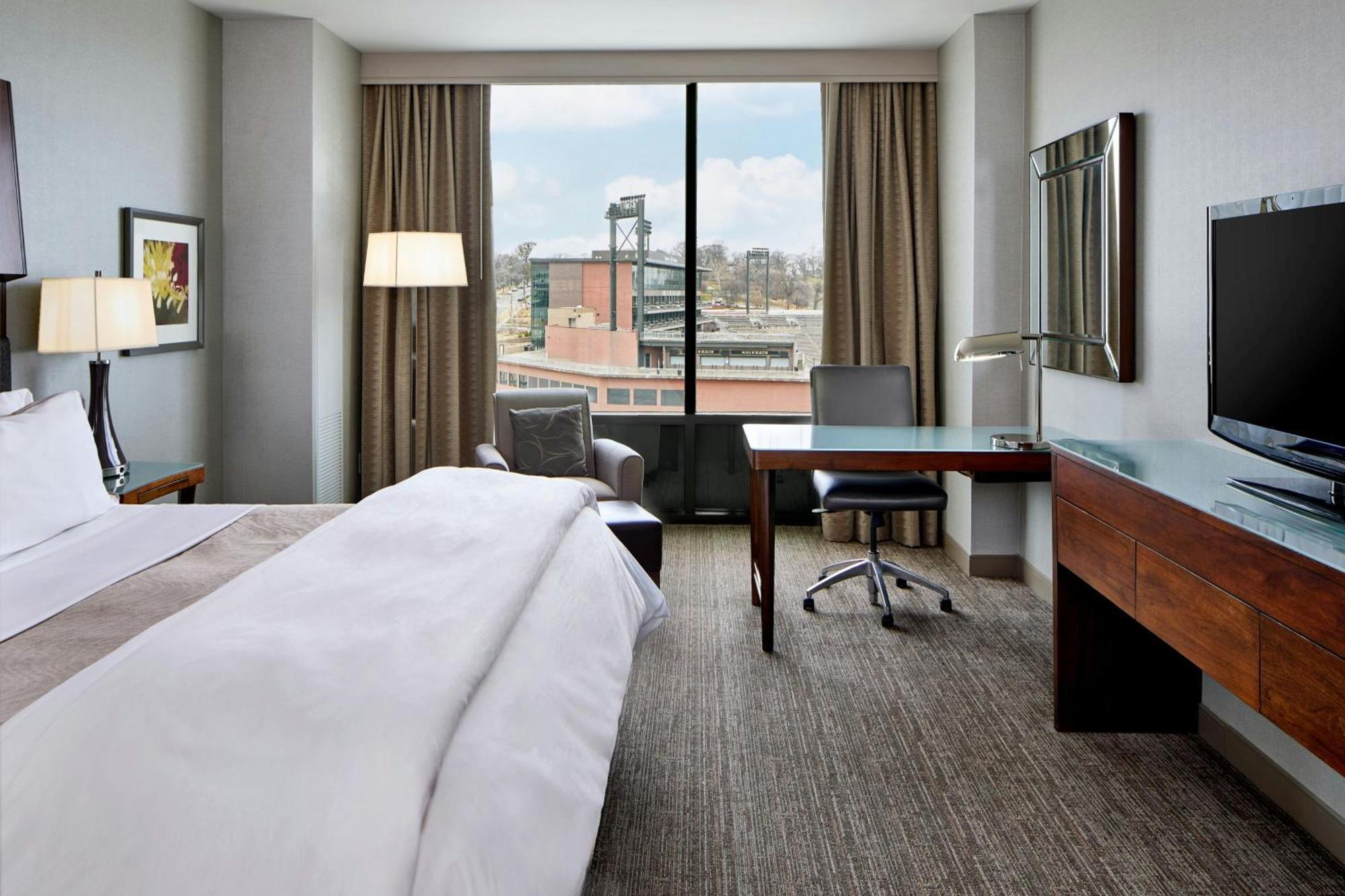 Отель The Westin Бирмингем Экстерьер фото